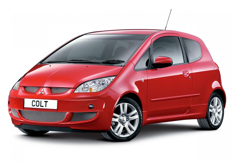 Mitsubishi Colt CZT 2005 года  (фото 15 из 31)